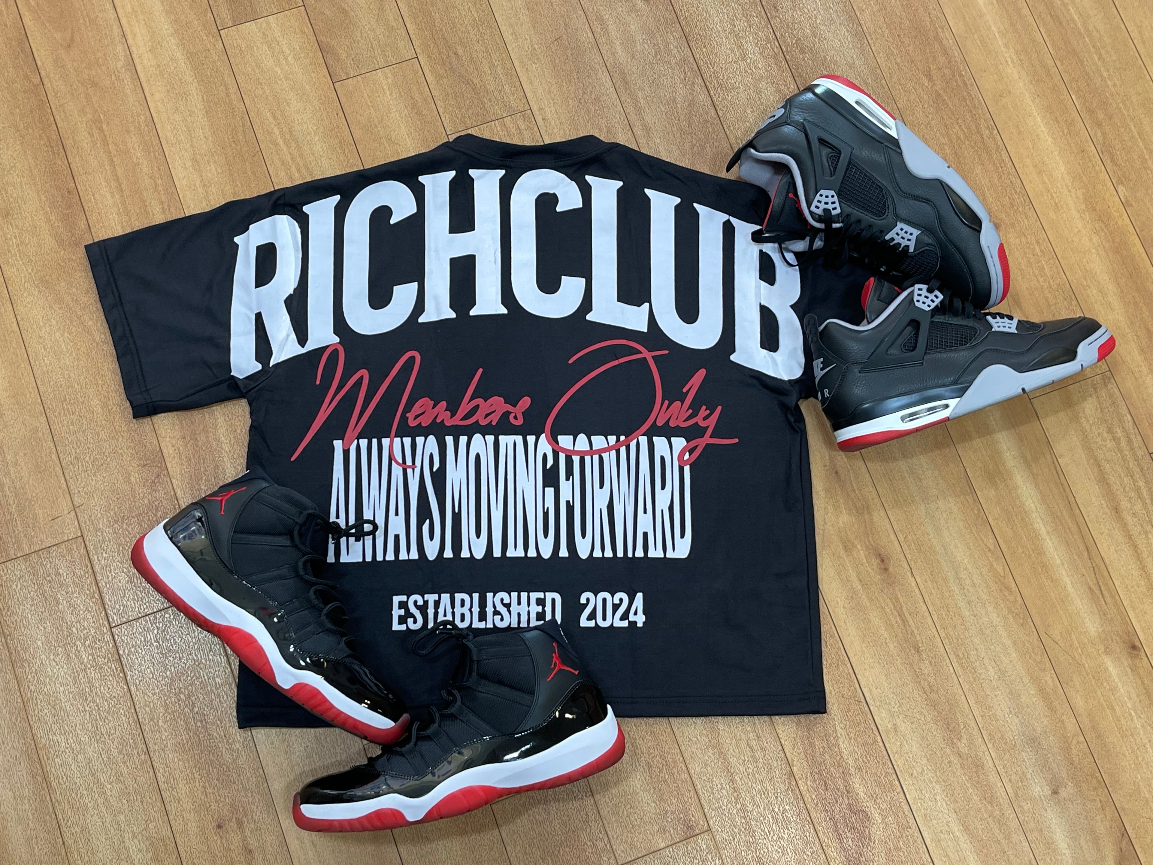 Always Moving Forward Oversize Black Tee